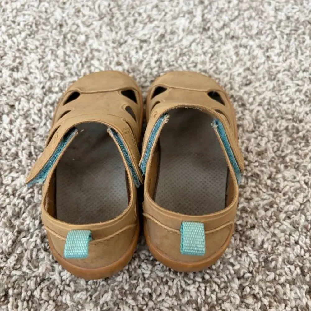 Size 9 / Toddler Boy Ten Little Sandals